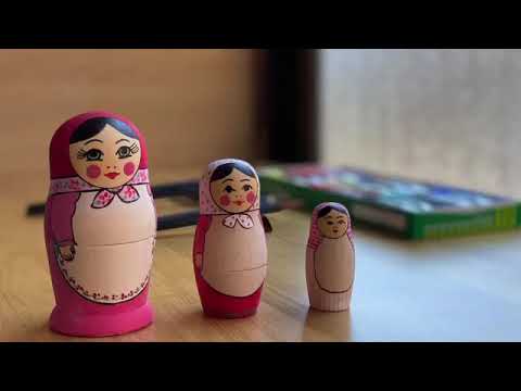 マトリョーシカ色付け体験(Paint Matryoshka Doll)