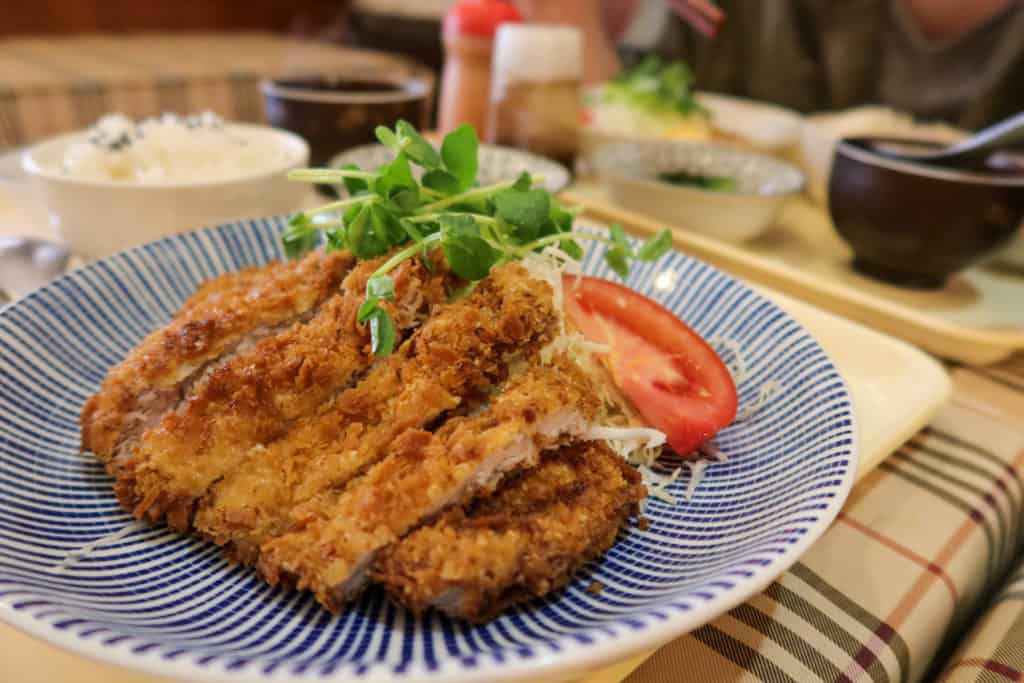 京田日本家庭料理 炸豬排定食