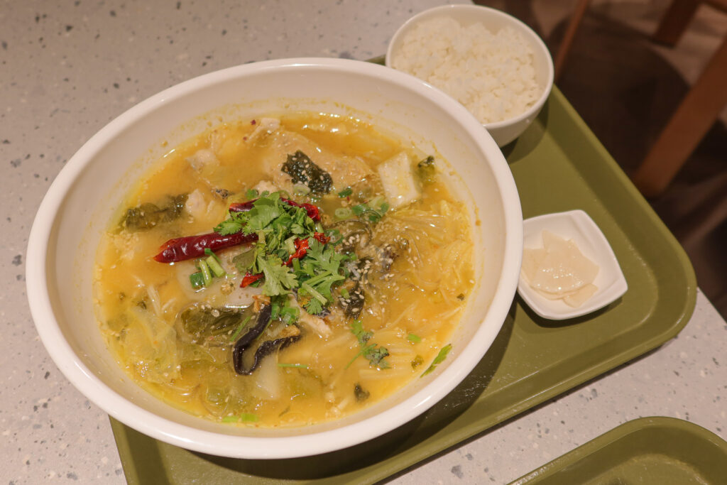 湯湯酸菜魚製所 延吉街美食 東區美食 金湯酸菜魚