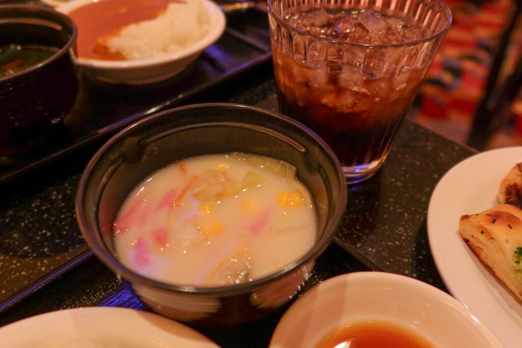 大廚米奇 Chef Mickey シェフ・ミッキー 自助餐餐點 玉米湯