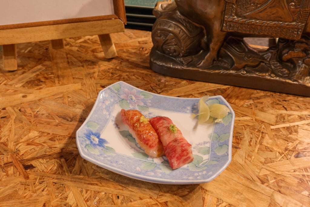 牛次郎 炙燒能登牛壽司 近照