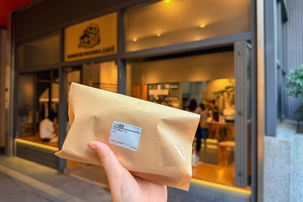 BOBBY FRIENDS. CAFE 巴比咖啡 外帶的餐點