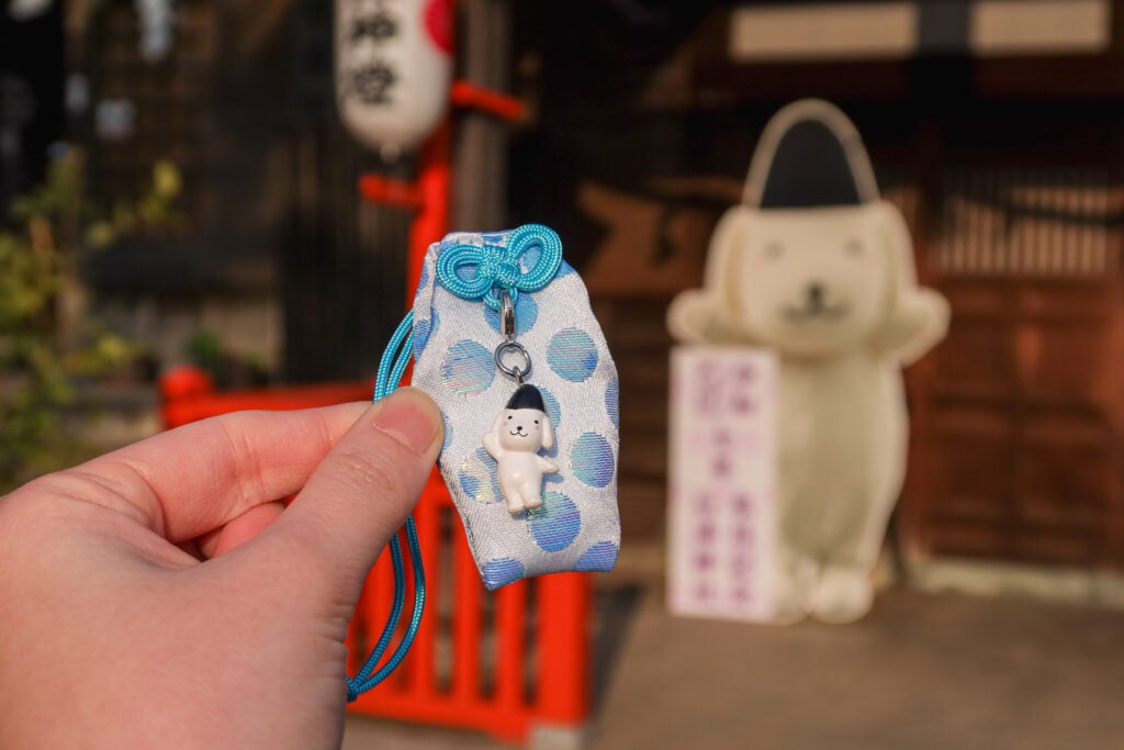 石浦神社 KIMA醬（きまちゃん）水玉點點御守，我挑水藍色