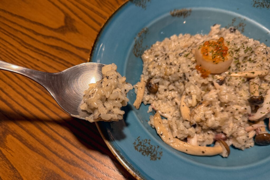 紀紀花 挖一口的黑松露燉飯