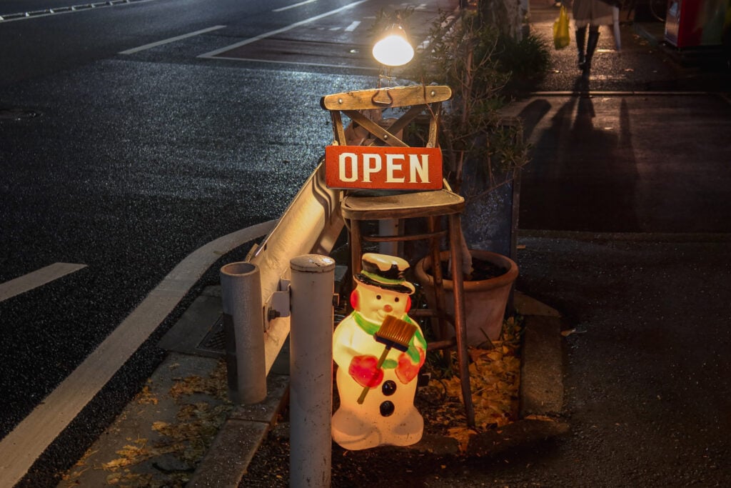 橫濱 codies 漢堡 雪人裝飾