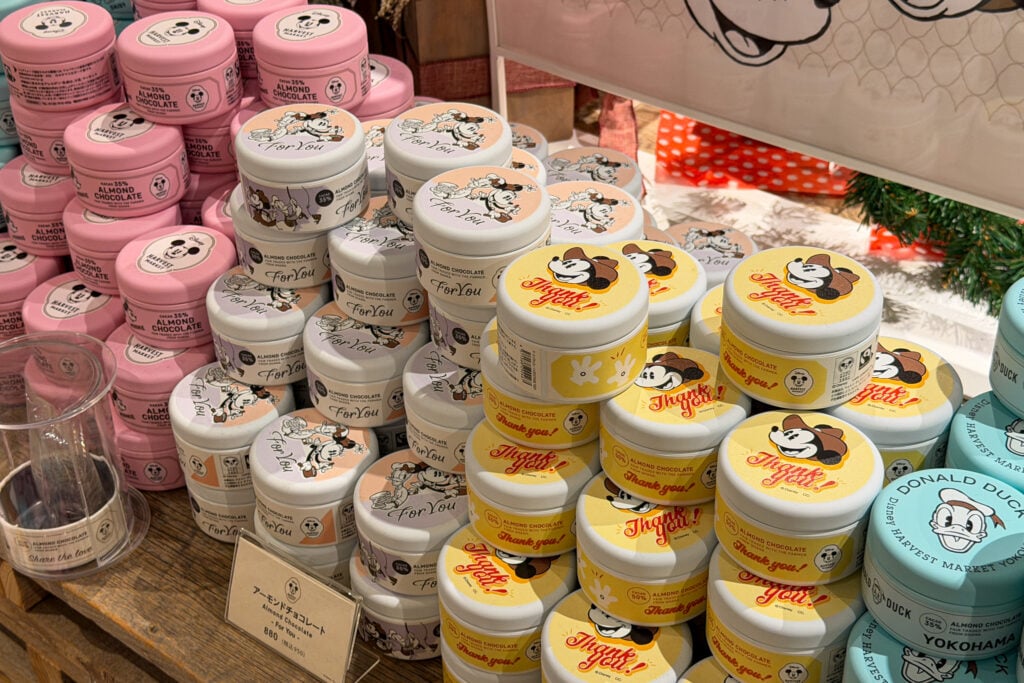 橫濱紅磚倉庫 Disney HARVEST MARKET by CAFE COMPANY 杏仁巧克力小圓盒包裝一覽