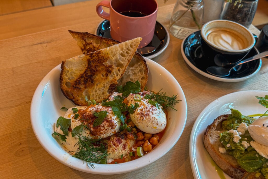 德國漢堡 Marshall Street Coffee 土耳其蛋（Turkish Eggs）